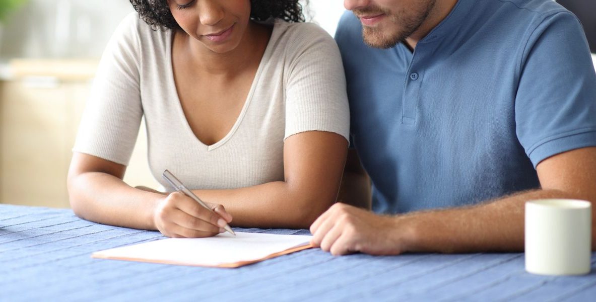 couple-completing-paperwork-for-same-day-std-lab-testing